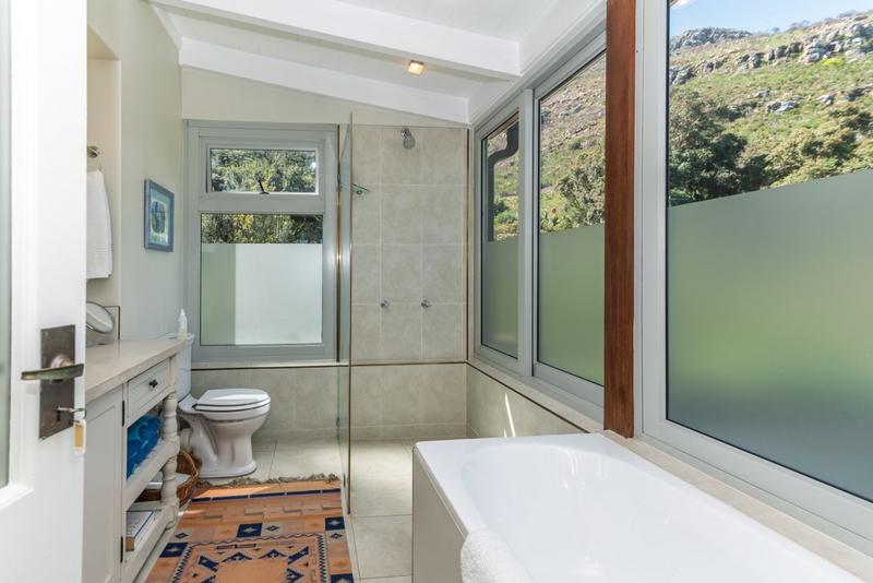 To Let 5 Bedroom Property for Rent in De Goede Hoop Western Cape